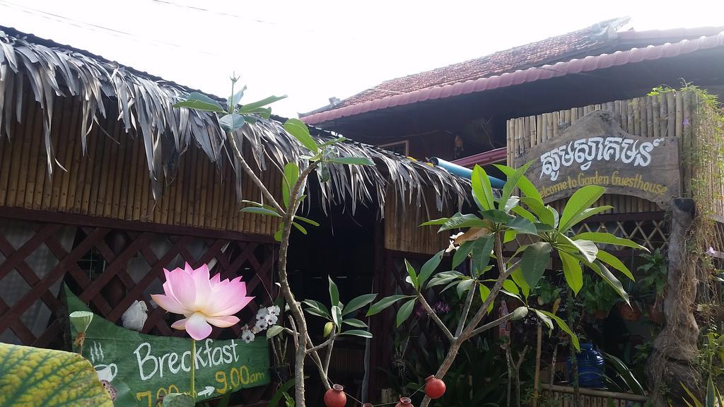 Garden Guesthouse Kampong Chhnang Esterno foto