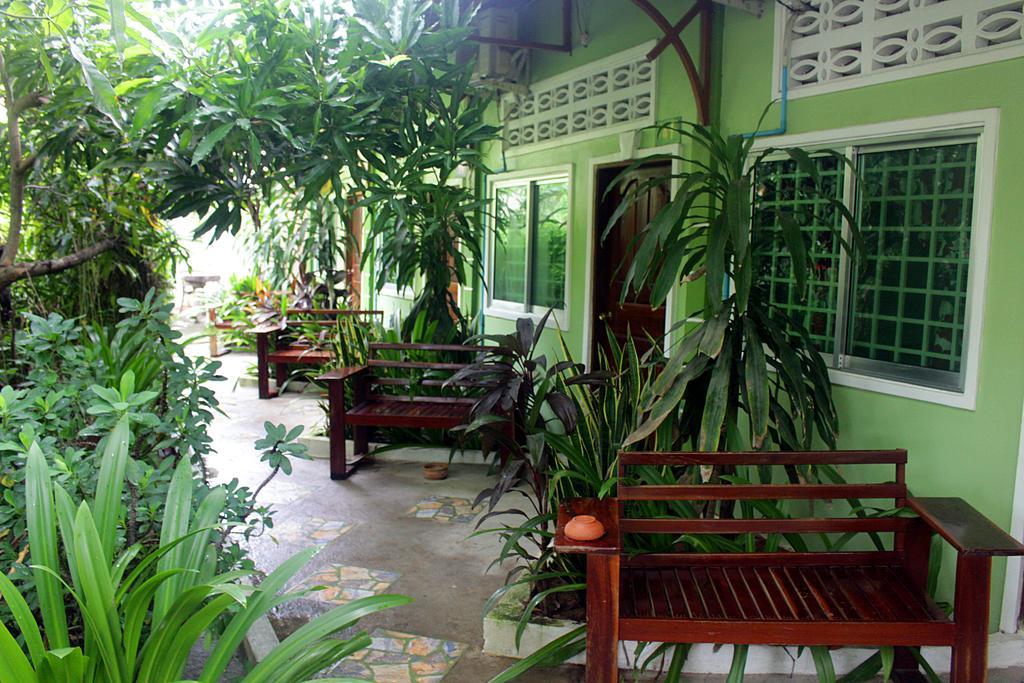 Garden Guesthouse Kampong Chhnang Esterno foto